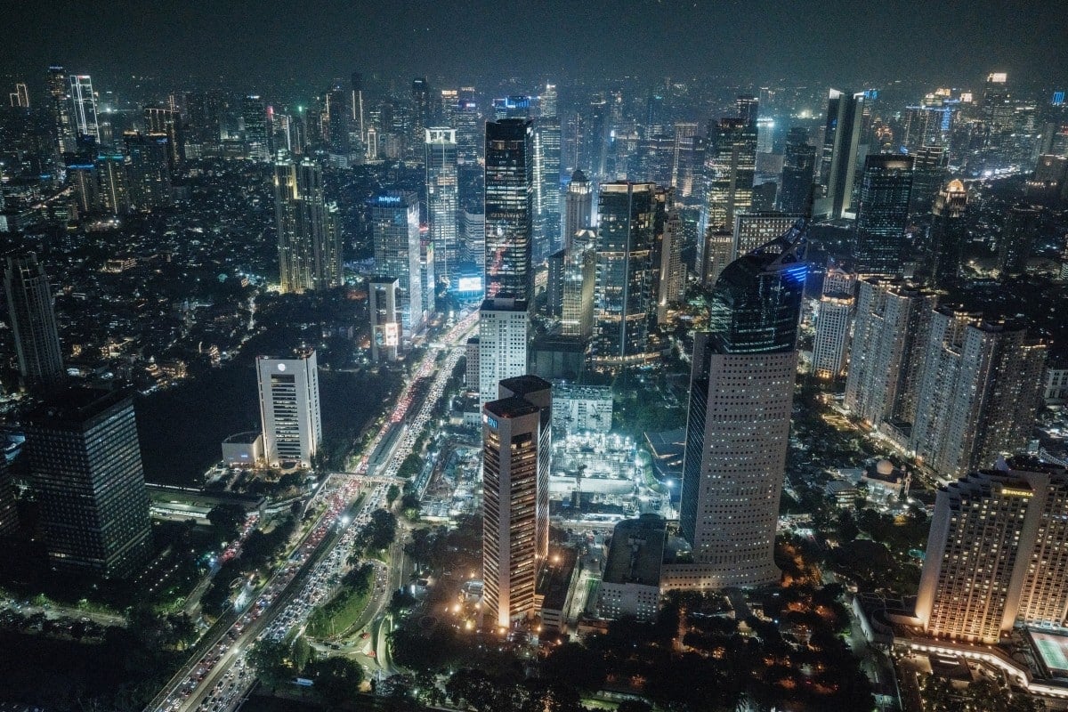 Indonesia says its poverty rate the lowest in two decades